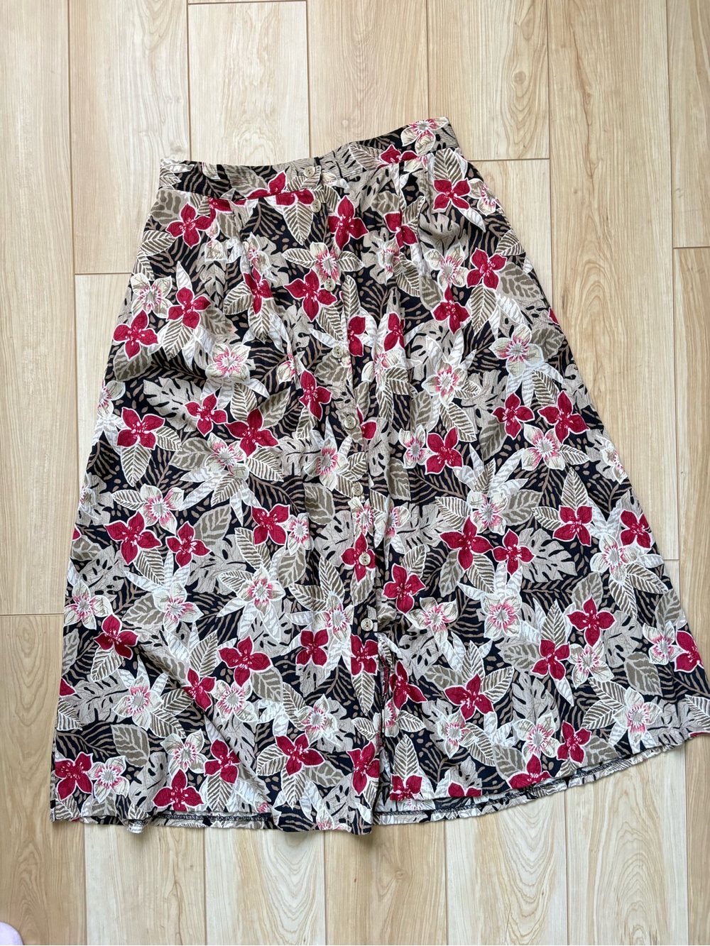 Vintage 90s Black Floral Midi Skirt in Black, Red and Cream